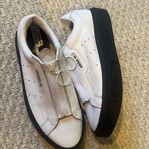 Adidas half zip sneaker